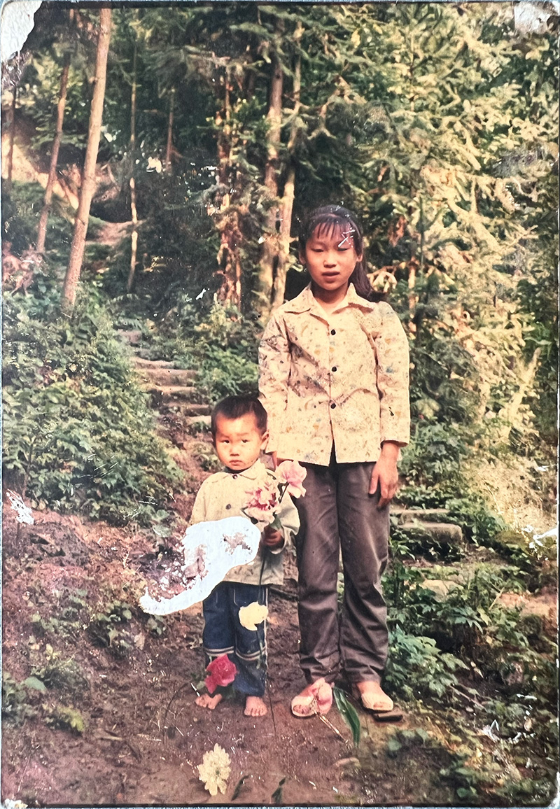 吴兆焕幼儿时期照片